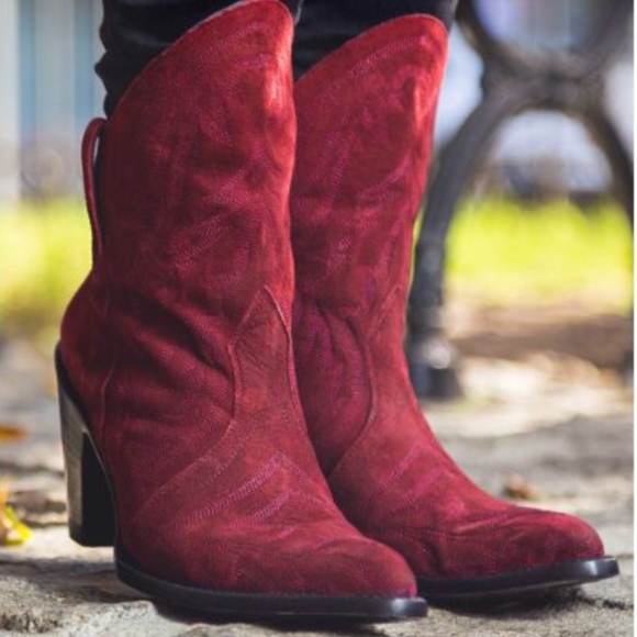 Old Gringo Shoes - NWOT Old Gringo Paula Bootie in Wine Red
